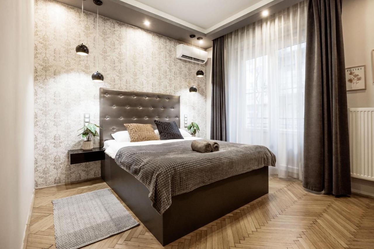 Chill On The Screened Balcony-Budapest Most Historic Landmarks 外观 照片